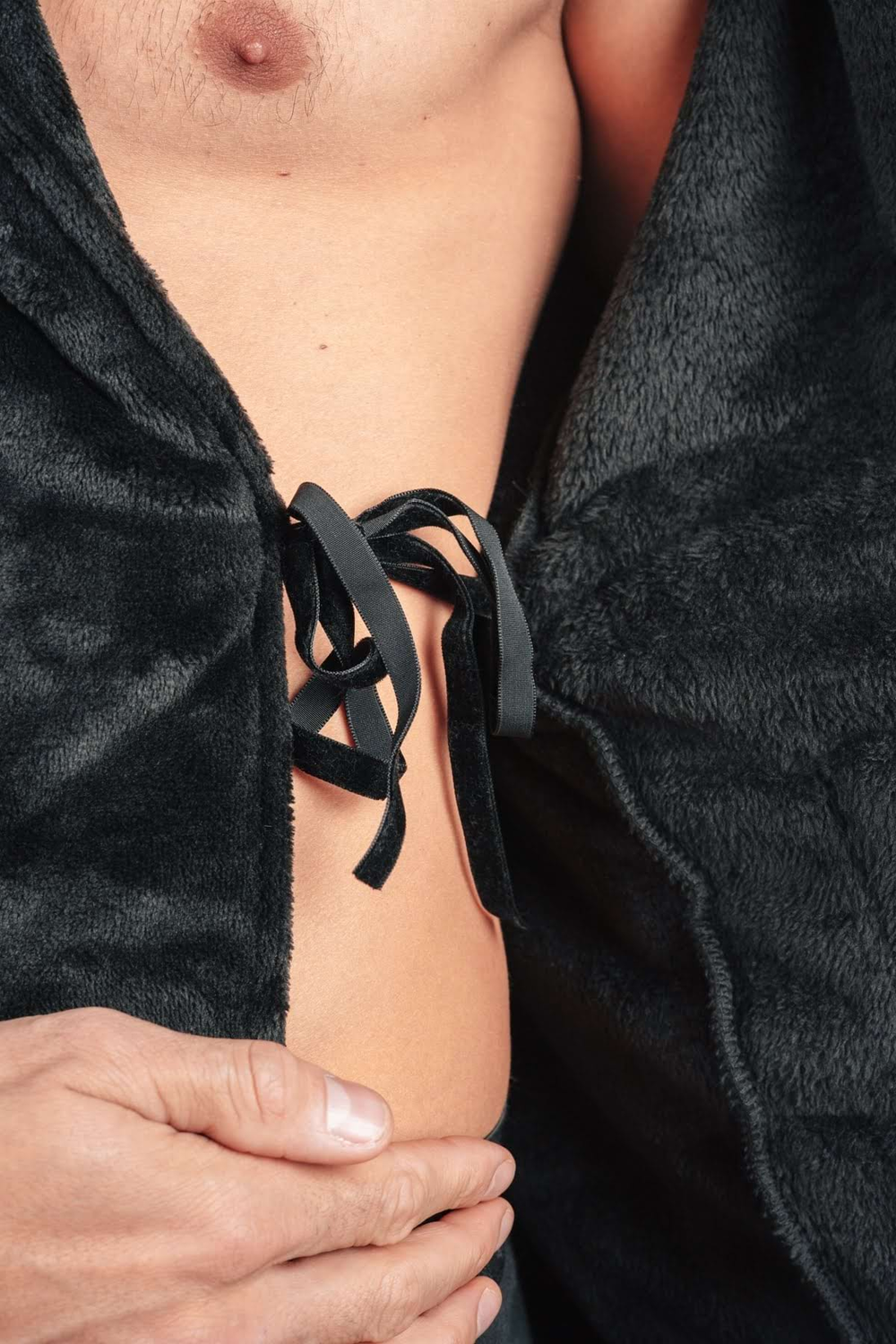 Pánsky župan s kapucňou čierny