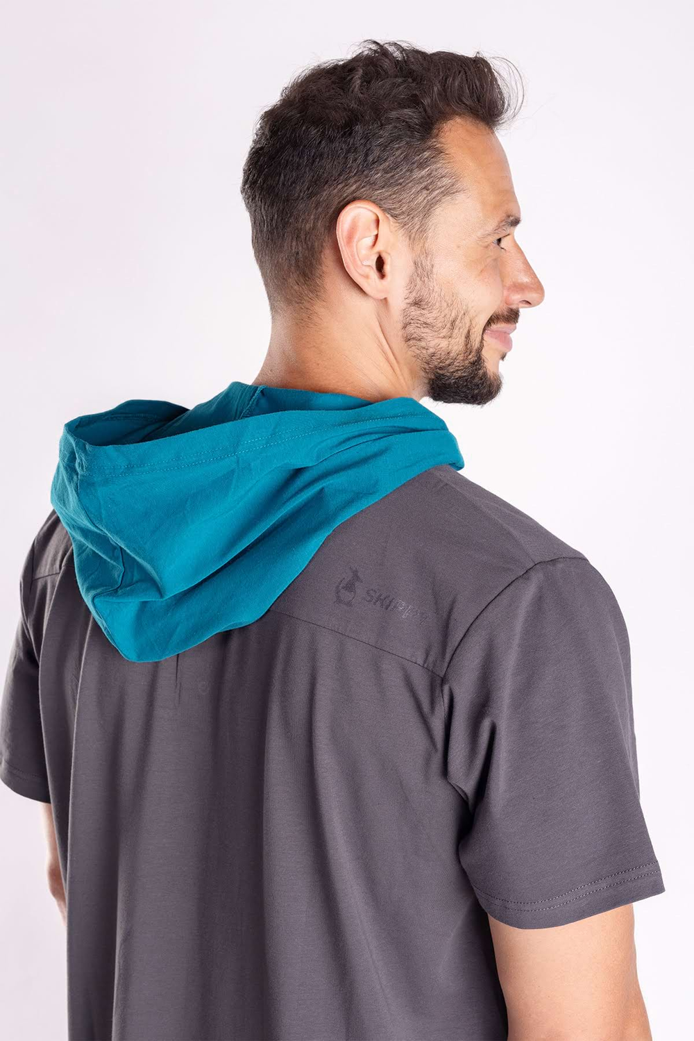 Pánska nočná košeľa šedo-petrolejová